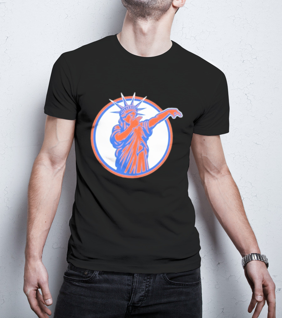 Statue Of Liber3 New York Knicks Basketball Circle T-Shirt