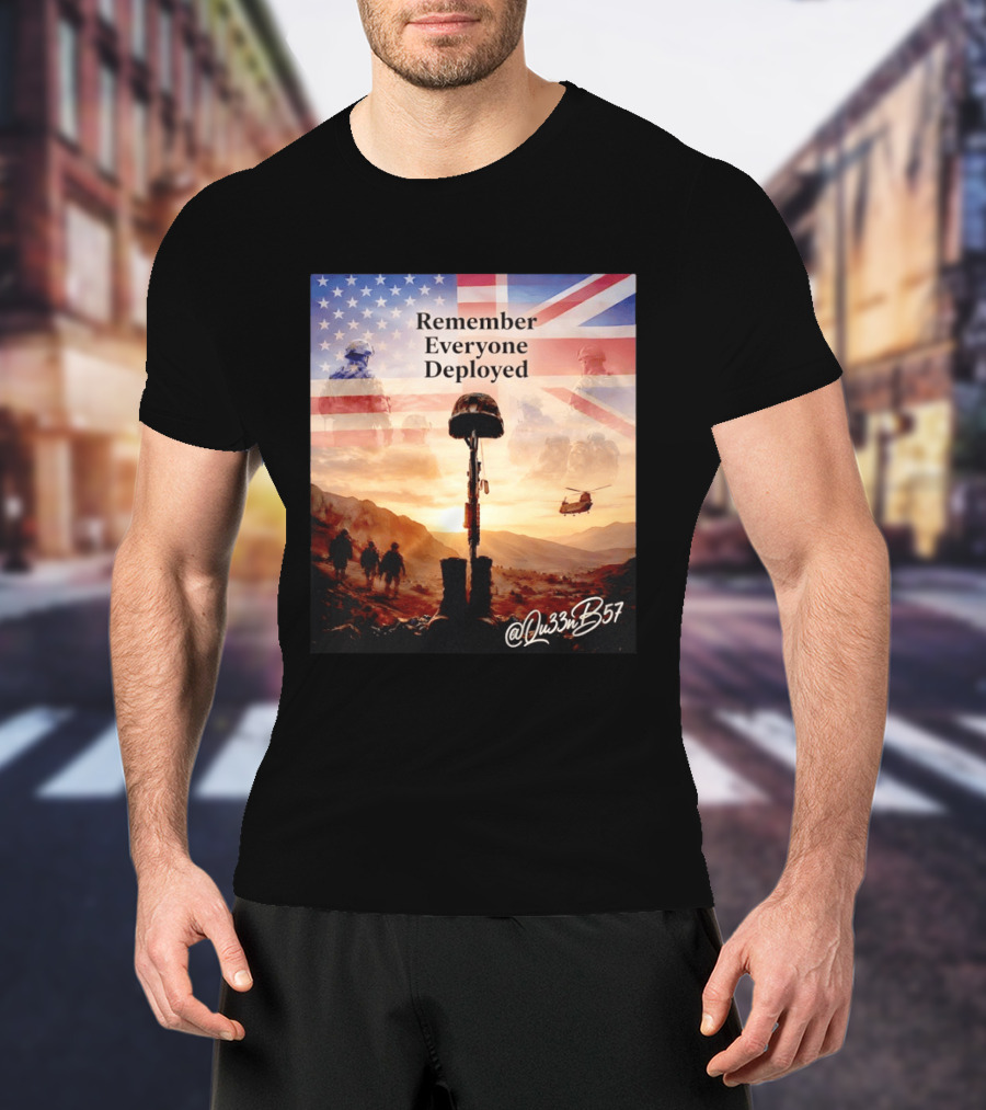 United States United Kingdom Remember Everyone Deployed Chinook Helicopter T-Shirt