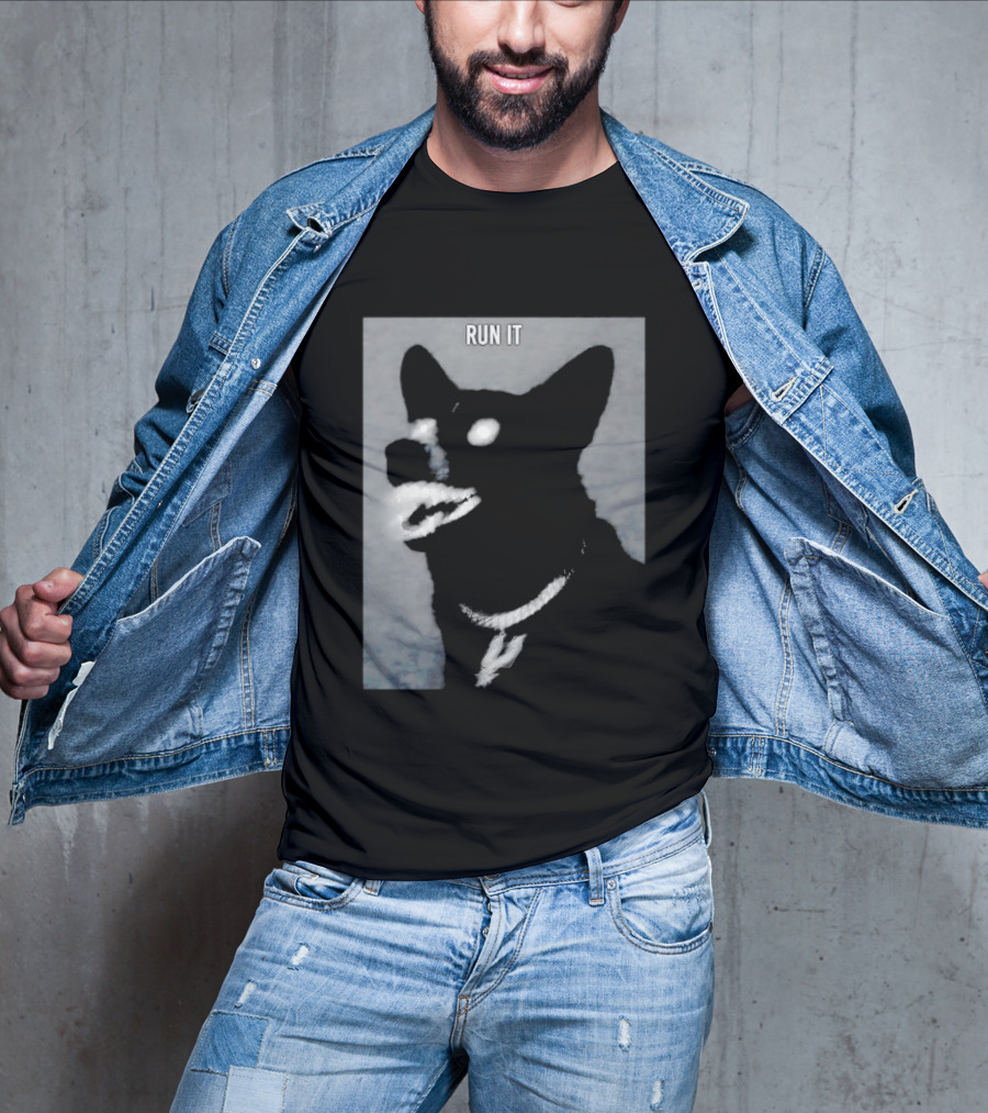 Run It Black Dog Diamond Grill Spurs Pendant T-Shirt