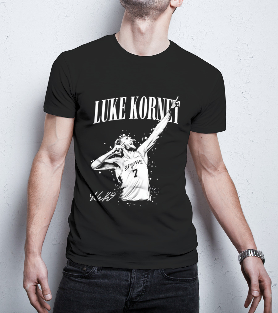 Luke Kornet San Antonio Basketball Number 7 Signature T-Shirt