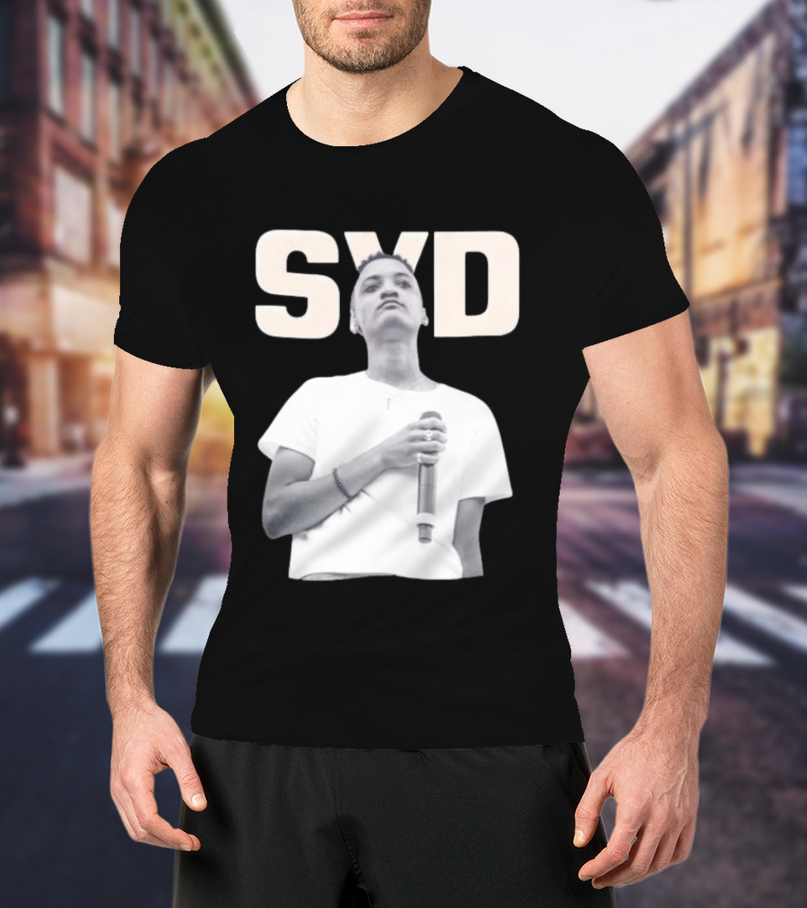 SYD Sydney Bennett Microphone Performance T-Shirt