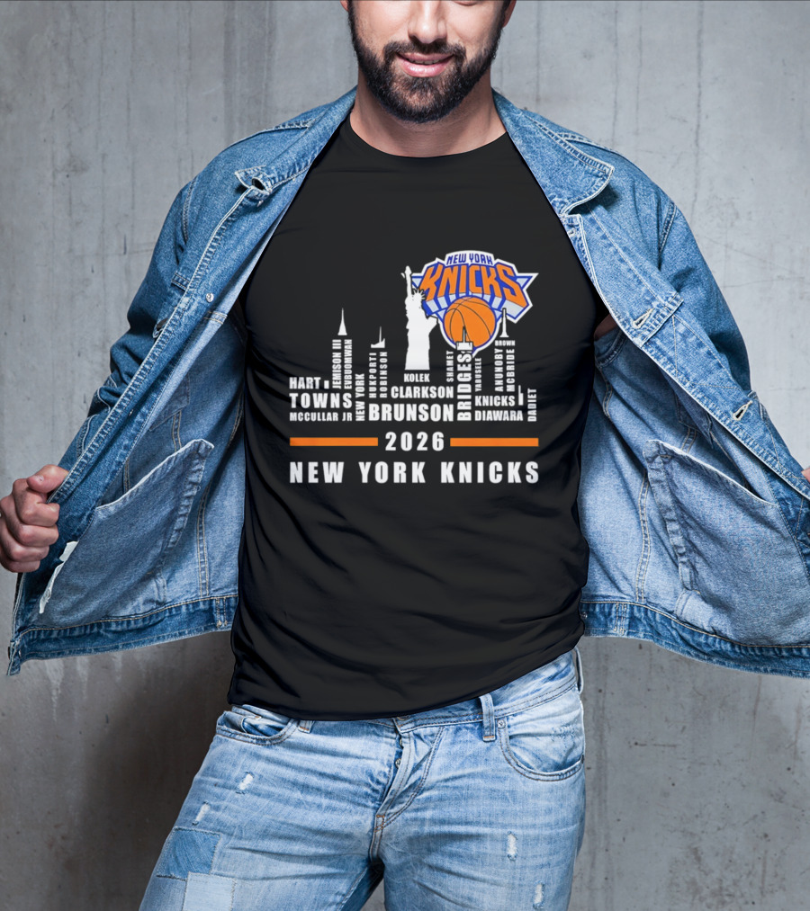 New York Knicks 2026 Team Roster Skyline Statue Of Liberty T-Shirt
