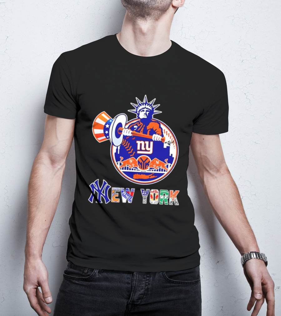 NY Yankees Mets Knicks Rangers Giants Statue Of Liberty New York Sports T-Shirt