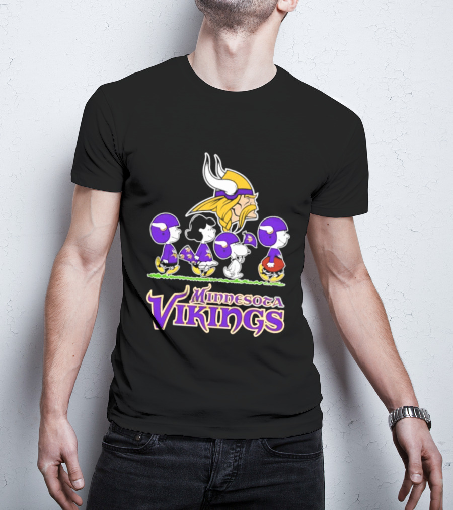 Peanuts Snoopy Minnesota Vikings Characters NFL Team Collaboration T-Shirt
