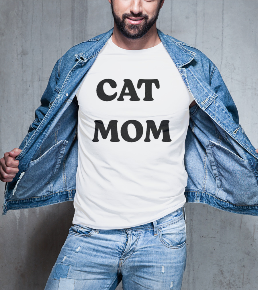 Cat Mom T-Shirt