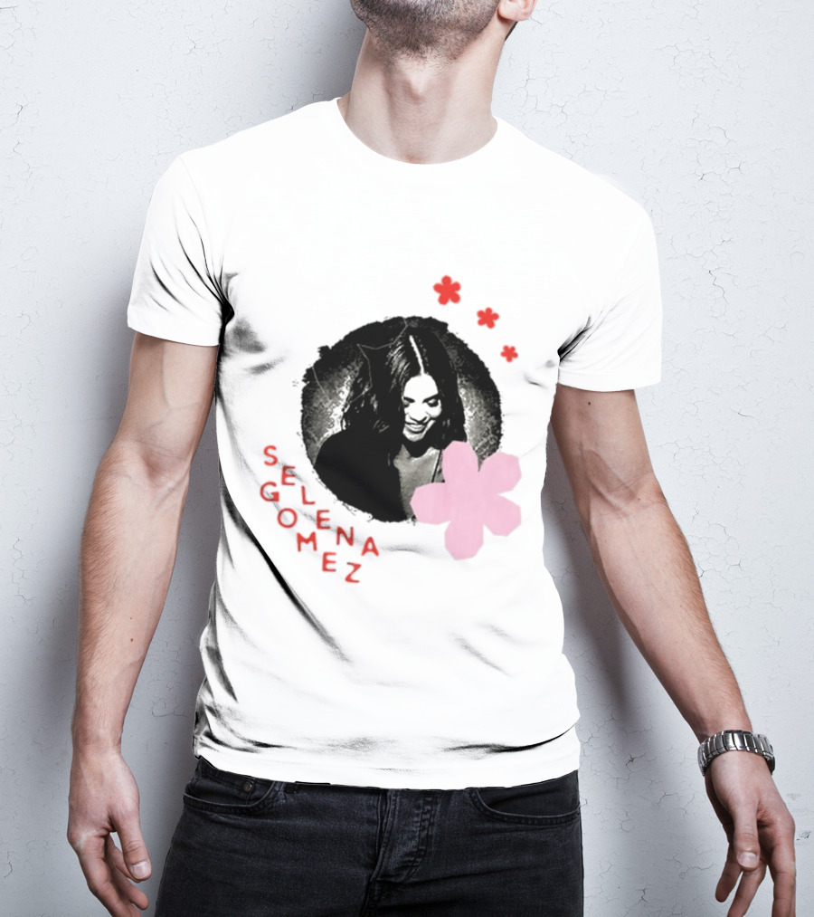 Selena Gomez Smile With Pink Paper Flower And Red T-Shirt