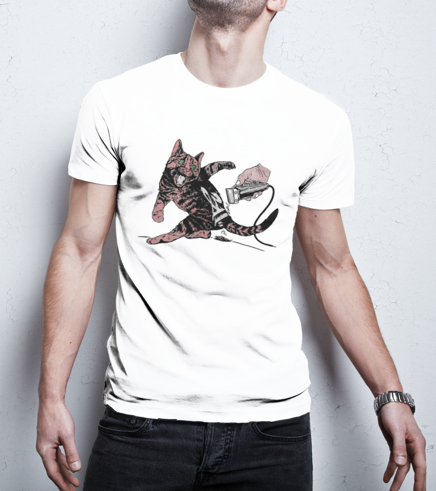 Shaving Cat Crazy Tabby Pet Grooming Clipper Reaction T-Shirt