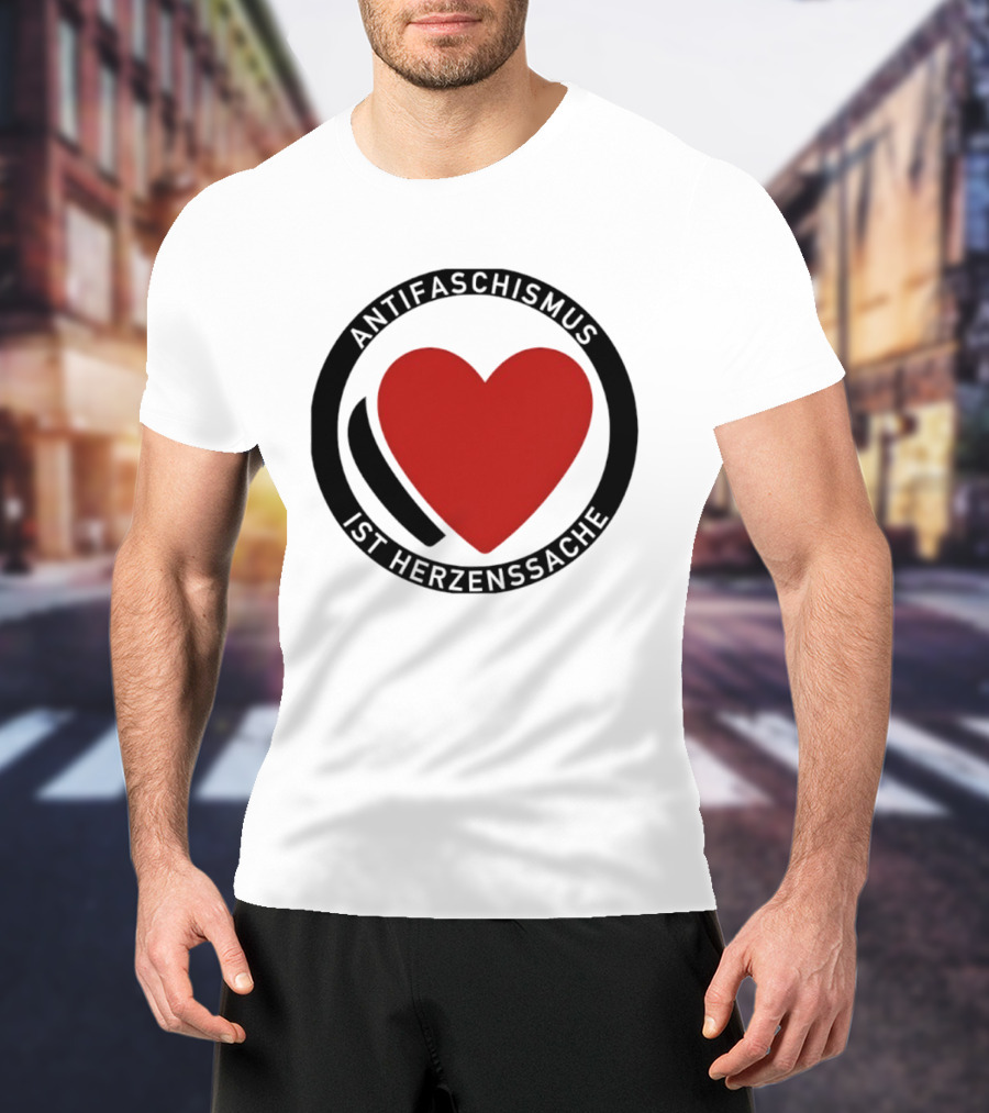 Antifaschismus Ist Herzenssache Symbol Rotes Herz Antifa T-Shirt