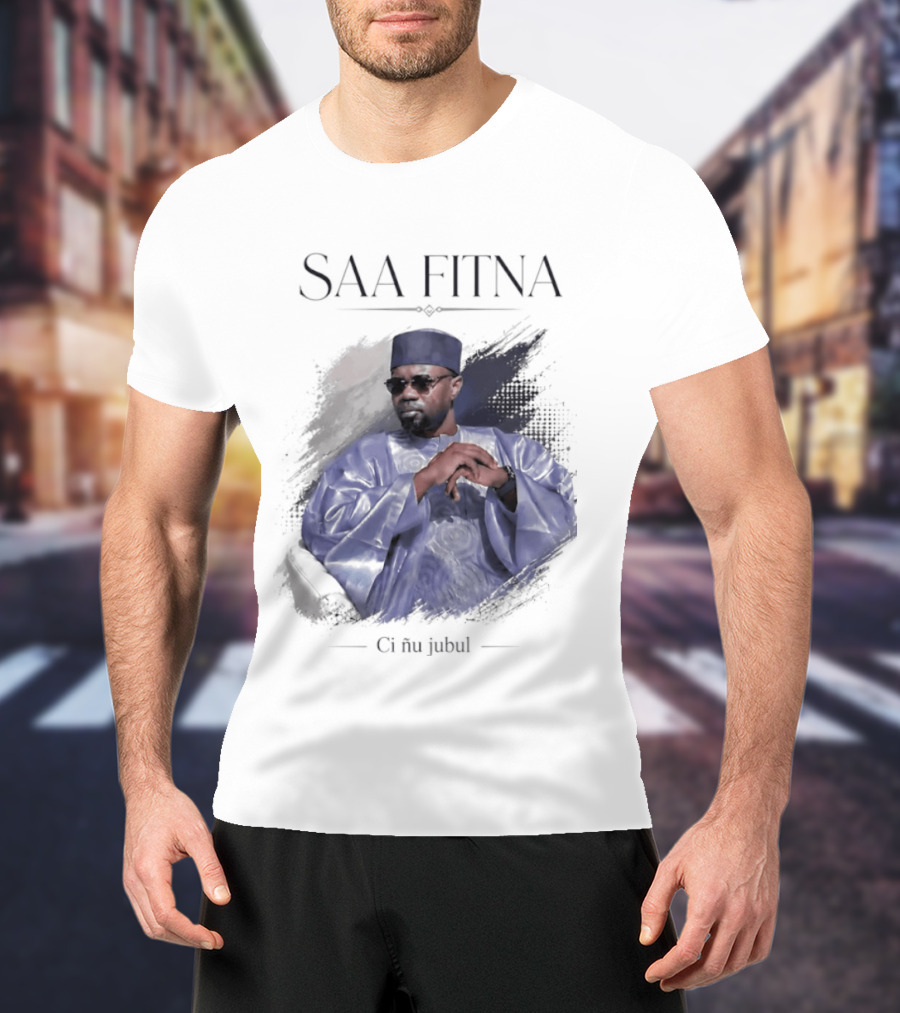 Saa Fitna Ci Nu Jubul Senegal Politics Blue Robe Man T-Shirt