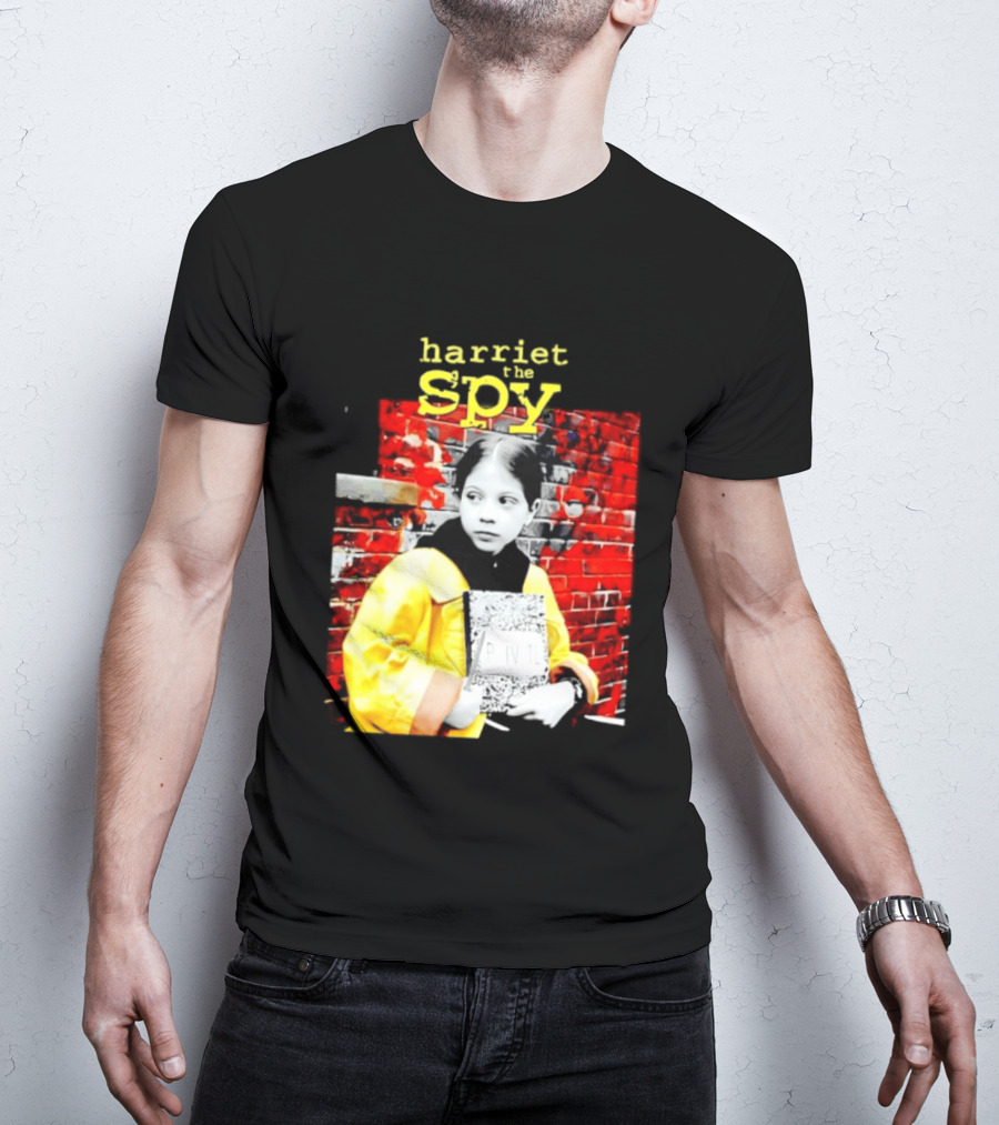 Harriet The Spy Michelle Trachtenberg Classic Yellow Raincoat Notepad T-Shirt