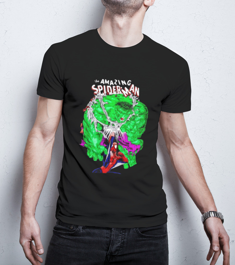 The Amazing Spider Man The Incredible Hulk Comic Style Showdown T-Shirt