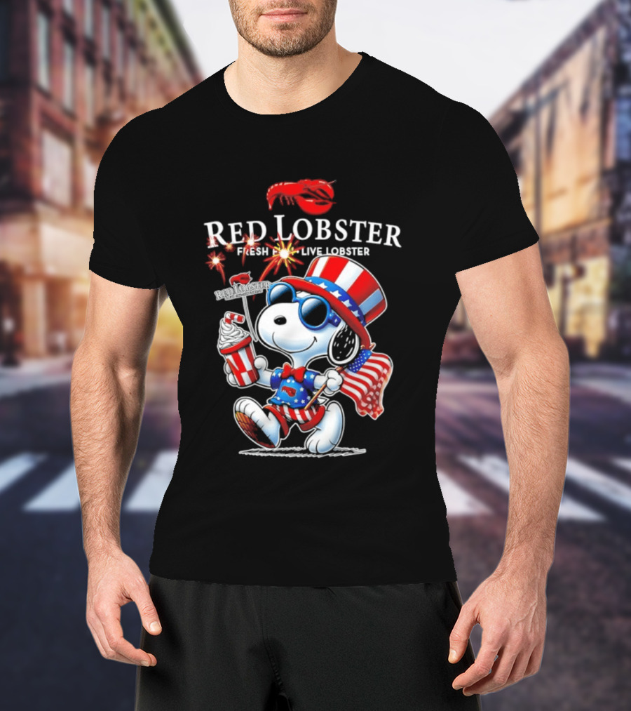Snoopy Red Lobster Fresh Live Lobster America 1776 2026 250th Anniversary T-Shirt