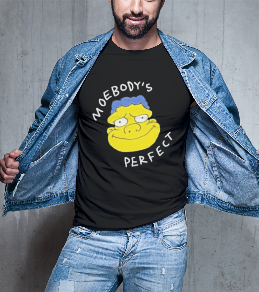 Moebody's Perfect Yellow Cartoon Face With Blue Hair Smirk T-Shirt