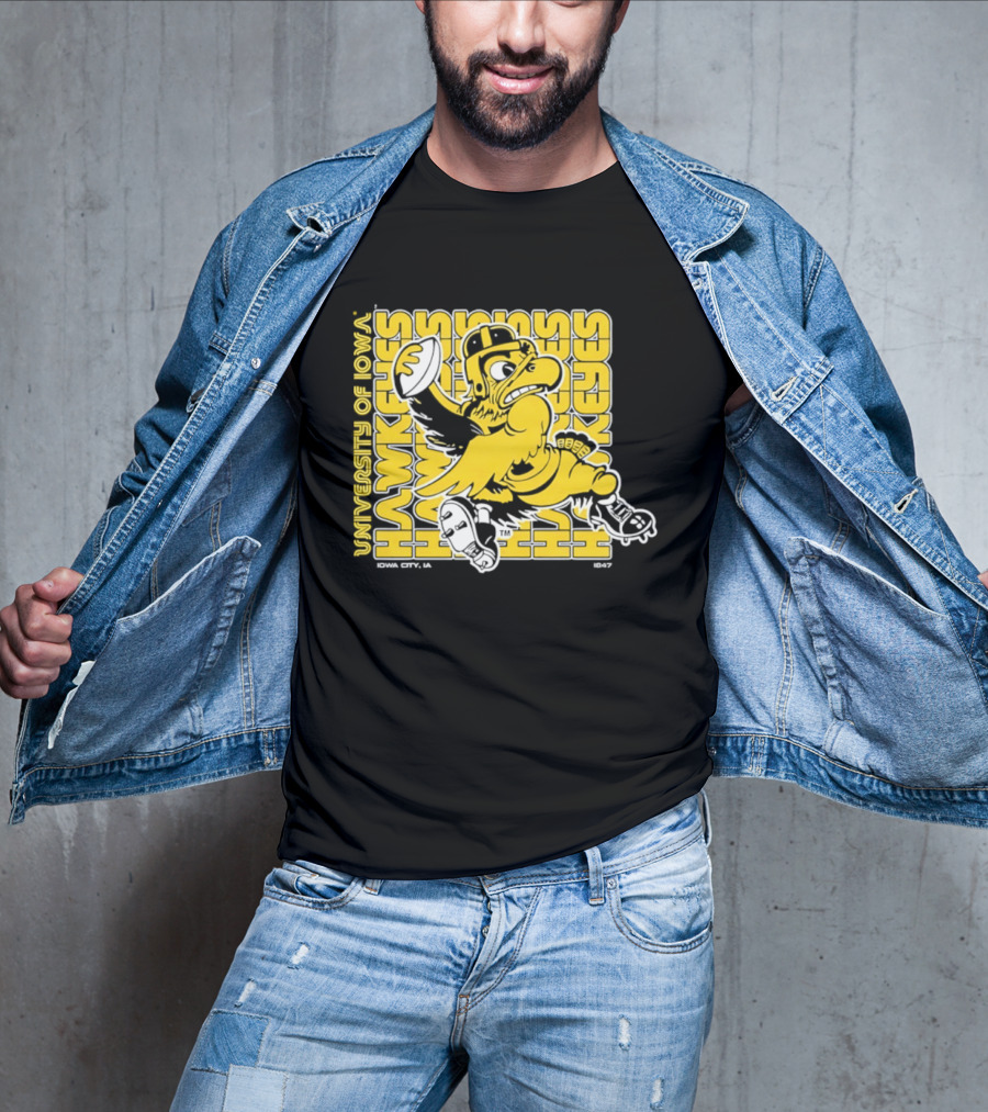 University Of Iowa Hawkeyes Mascot Iowa City Retro 1847 T-Shirt