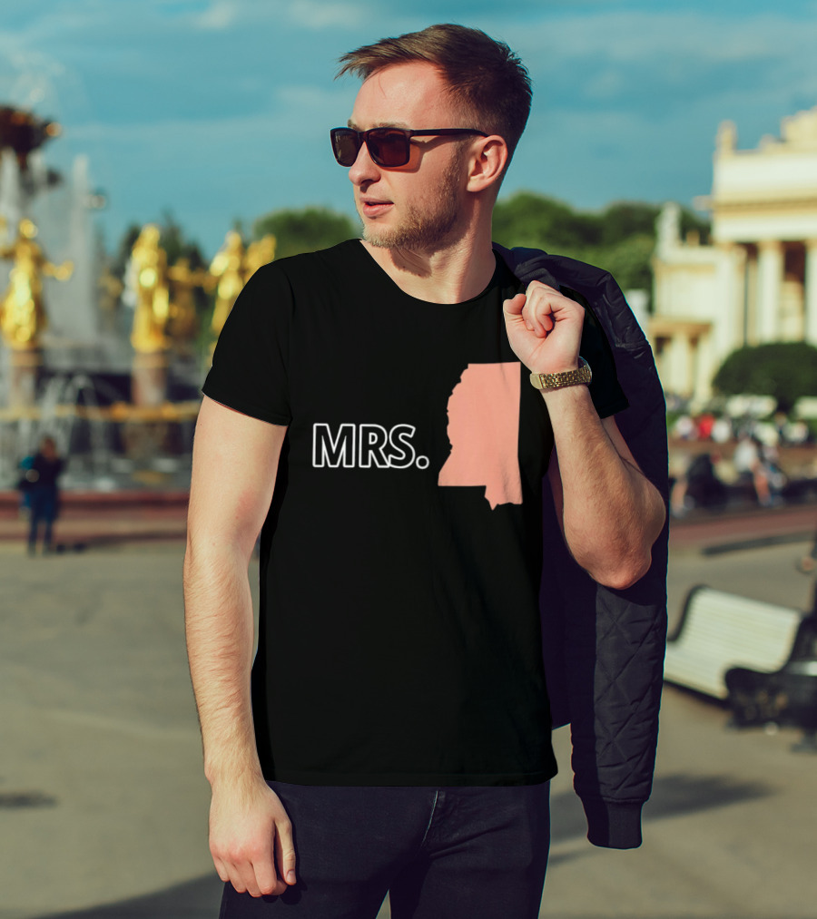 Mrs Mississippi State Map T-Shirt