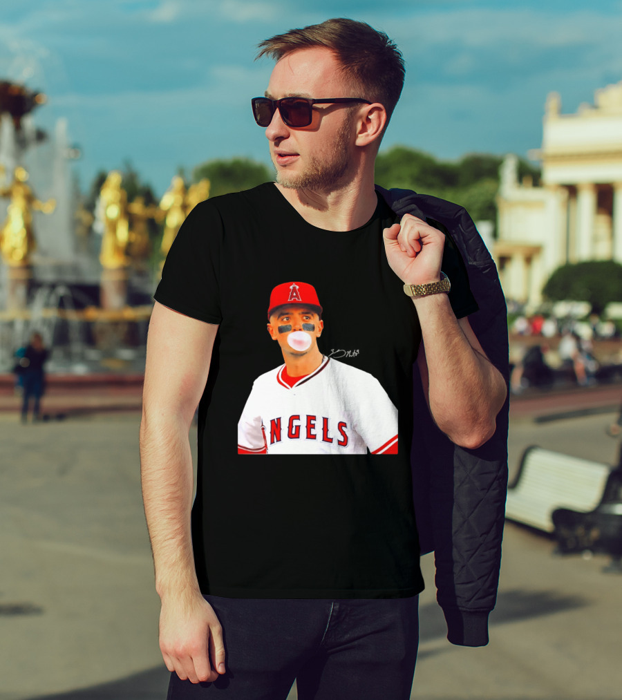Zach Neto Los Angeles Angels 2026 MLB Season Bubblegum Moment T-Shirt