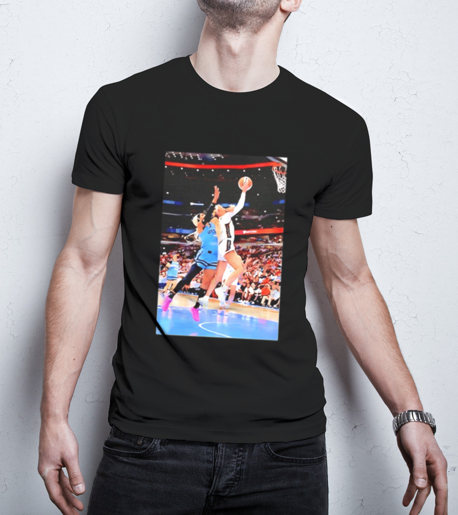 Caitlin Clark Indiana Fever Gameplay Action WNBA Basketball Competition T-Shirt