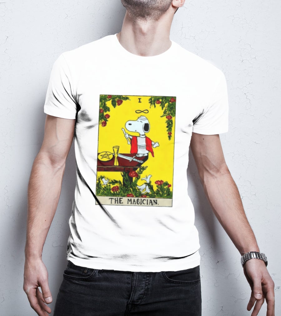 Snoopy Peanuts The Magician Tarot Card T-Shirt