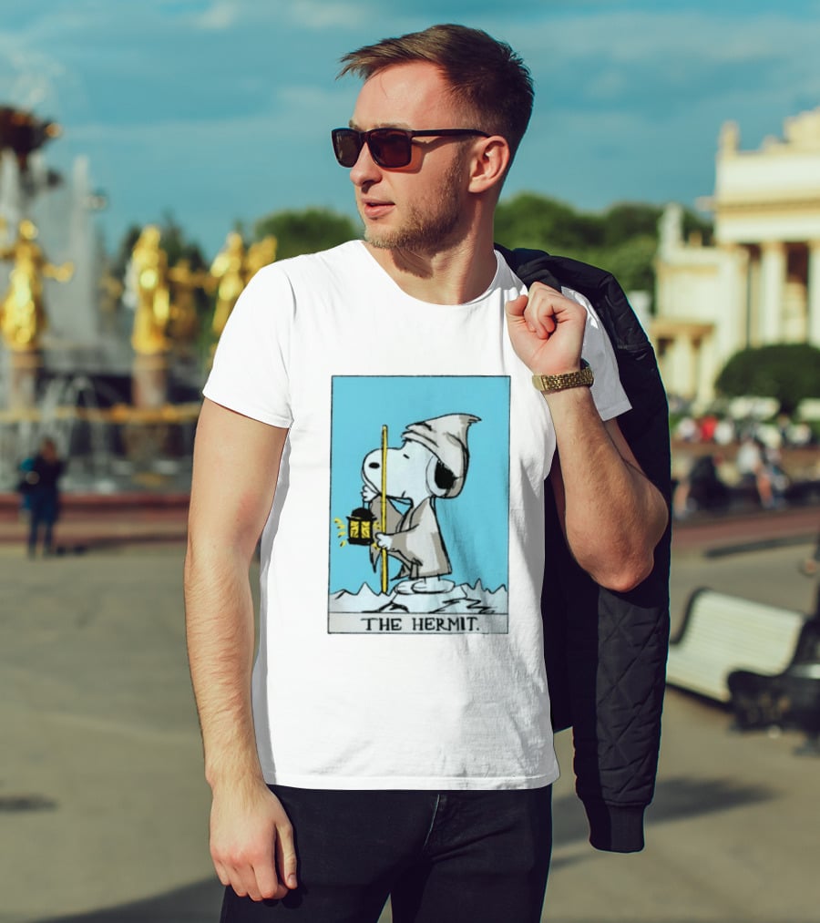 Snoopy The Hermit Tarot Peanuts Charlie Brown T-Shirt