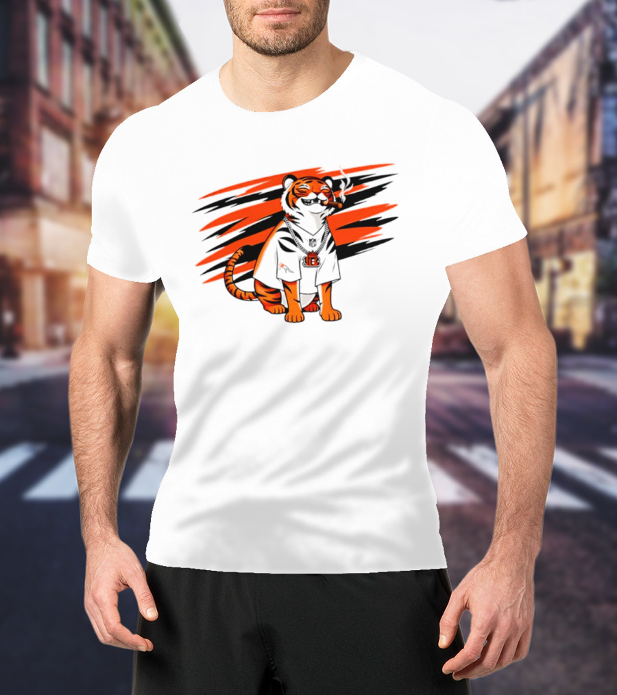Cincinnati Bengals Tiger With Cigar And KGM Chain T-Shirt