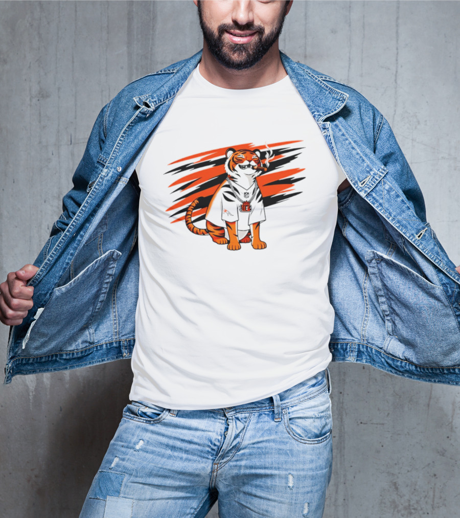 Cincinnati Bengals Tiger With Cigar And KGM Chain T-Shirt