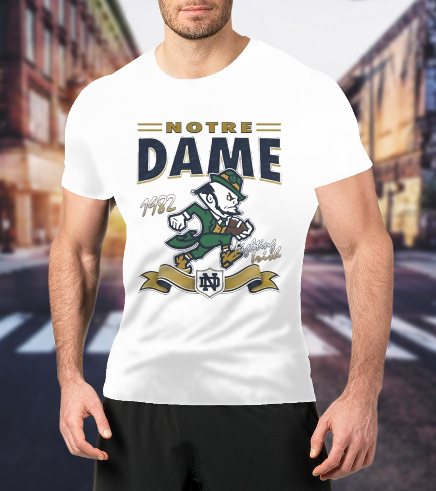 Notre Dame Fighting Irish Leprechaun 1982 Vintage Football T-Shirt
