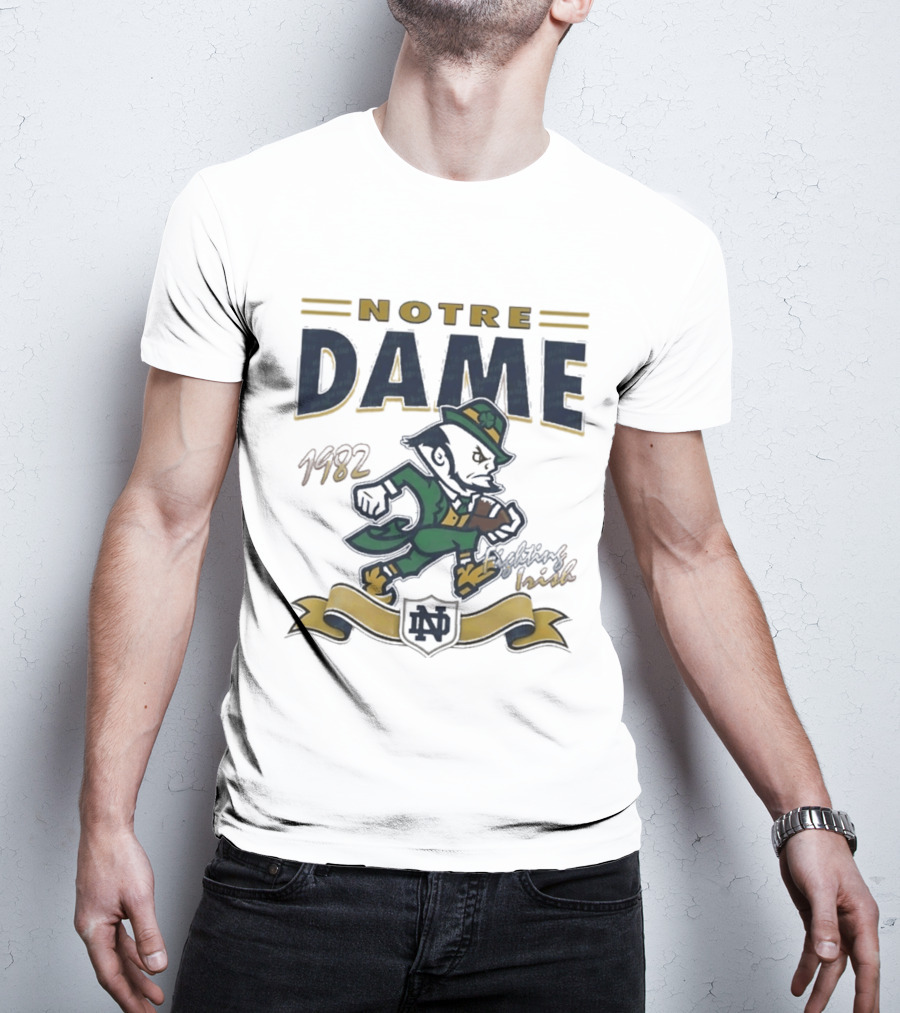 Notre Dame Fighting Irish Leprechaun 1982 Vintage Football T-Shirt