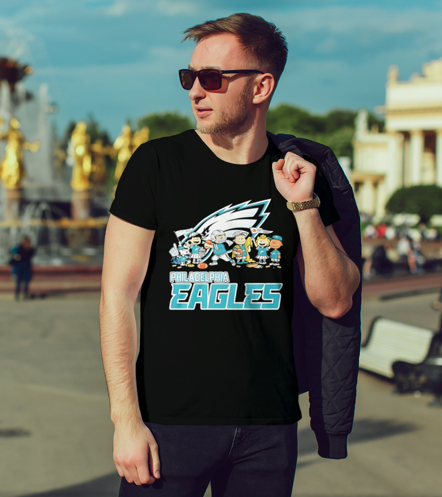 Peanuts Philadelphia Eagles Characters NFL Collaboration T-Shirt