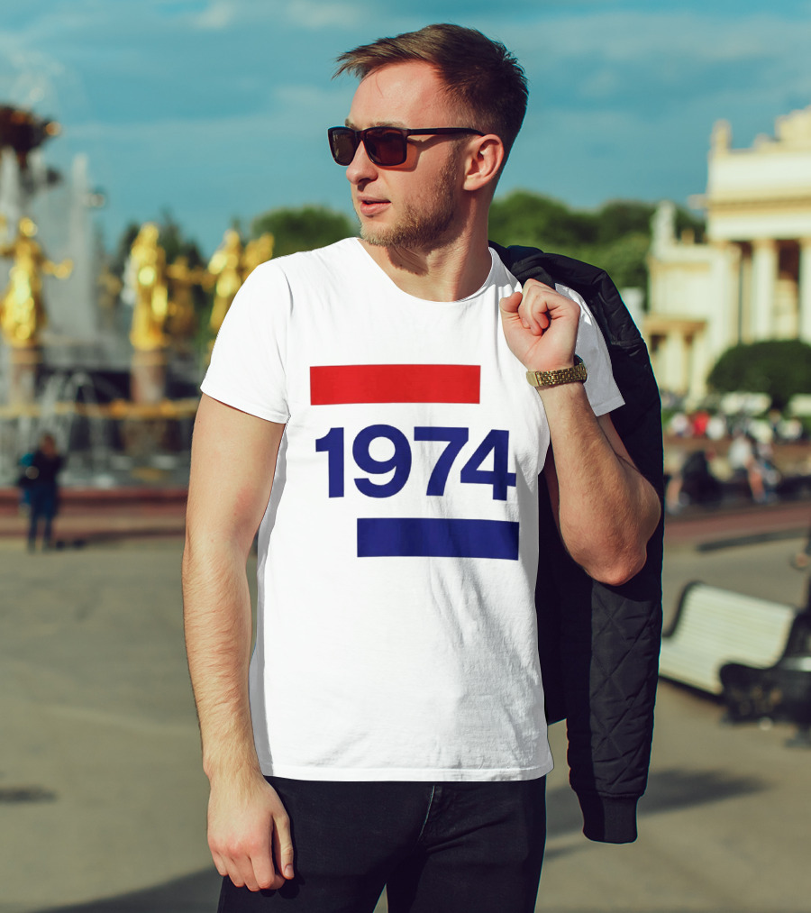 Chris Martin 1974 Vintage Blue And Red Stripes T-Shirt