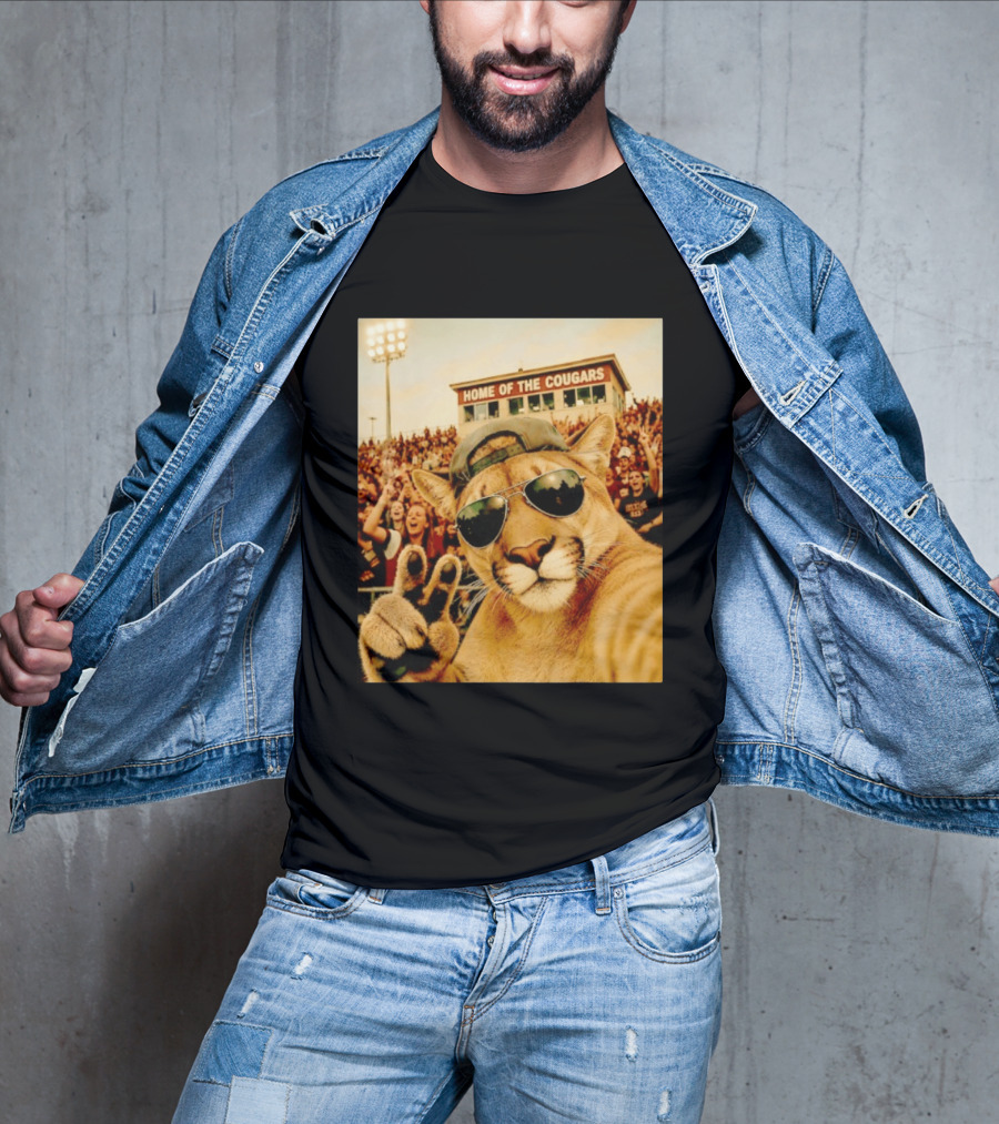 Cougar Selfie Home Of The Cougars Game Day Crowd T-Shirt