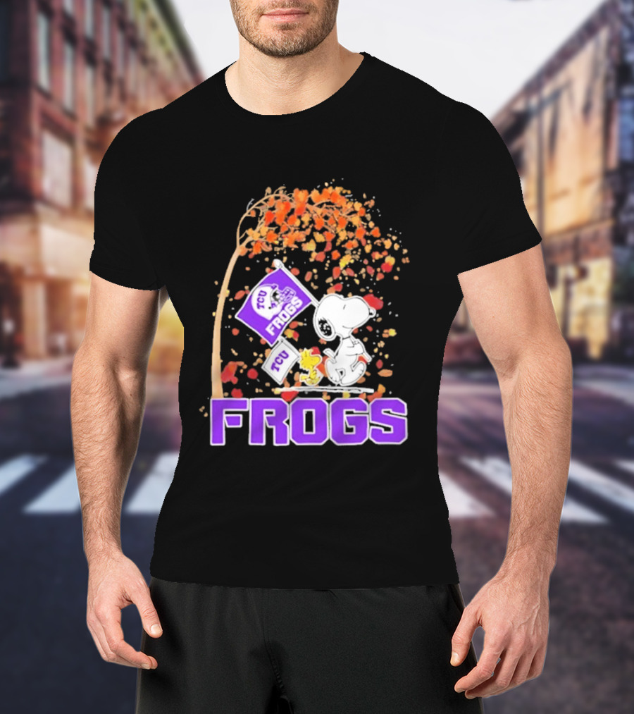TCU Horned Frogs Snoopy Peanuts Fall Leaves T-Shirt