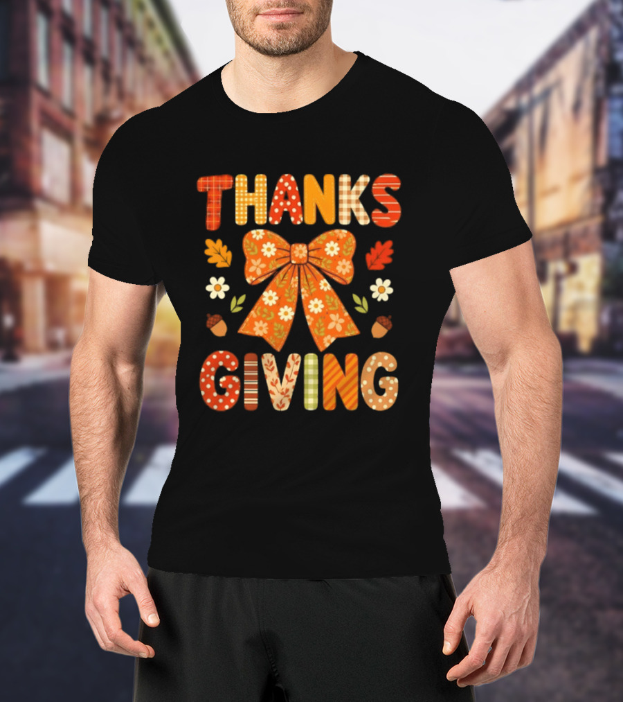 Thanksgiving Floral Bow With Autumn Acorns And Leaves T-Shirt