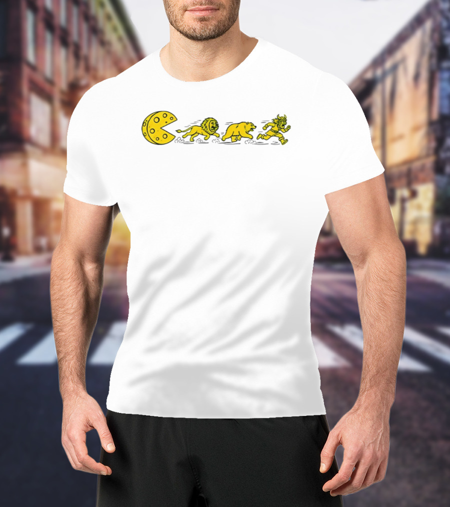 Pac Man Cheesehead Chasing Lions Bears Vikings T-Shirt