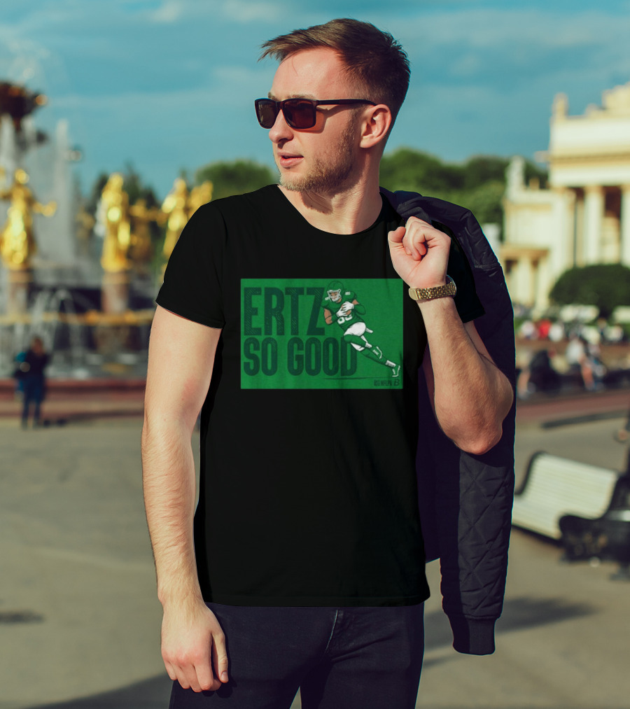 Ertz So Good NFLPA Football Philadelphia Green 86 T-Shirt