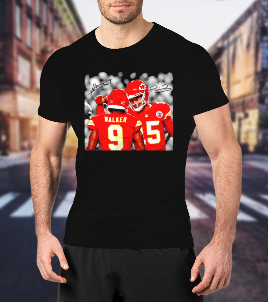 Patrick Mahomes Kenneth Walker III Kansas City Chiefs Player Signatures T-Shirt