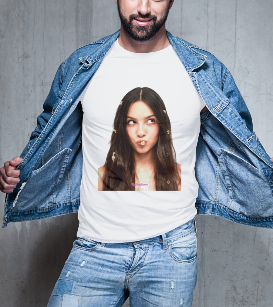 Olivia Rodrigo Rolling Stone Digital Exclusive Photo With Daisy Accents T-Shirt
