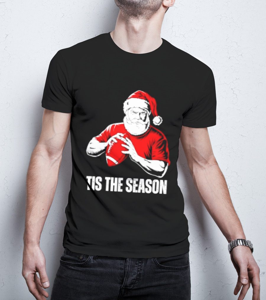 Santa Claus Playing Football Tis The Season Christmas 2026 T-Shirt