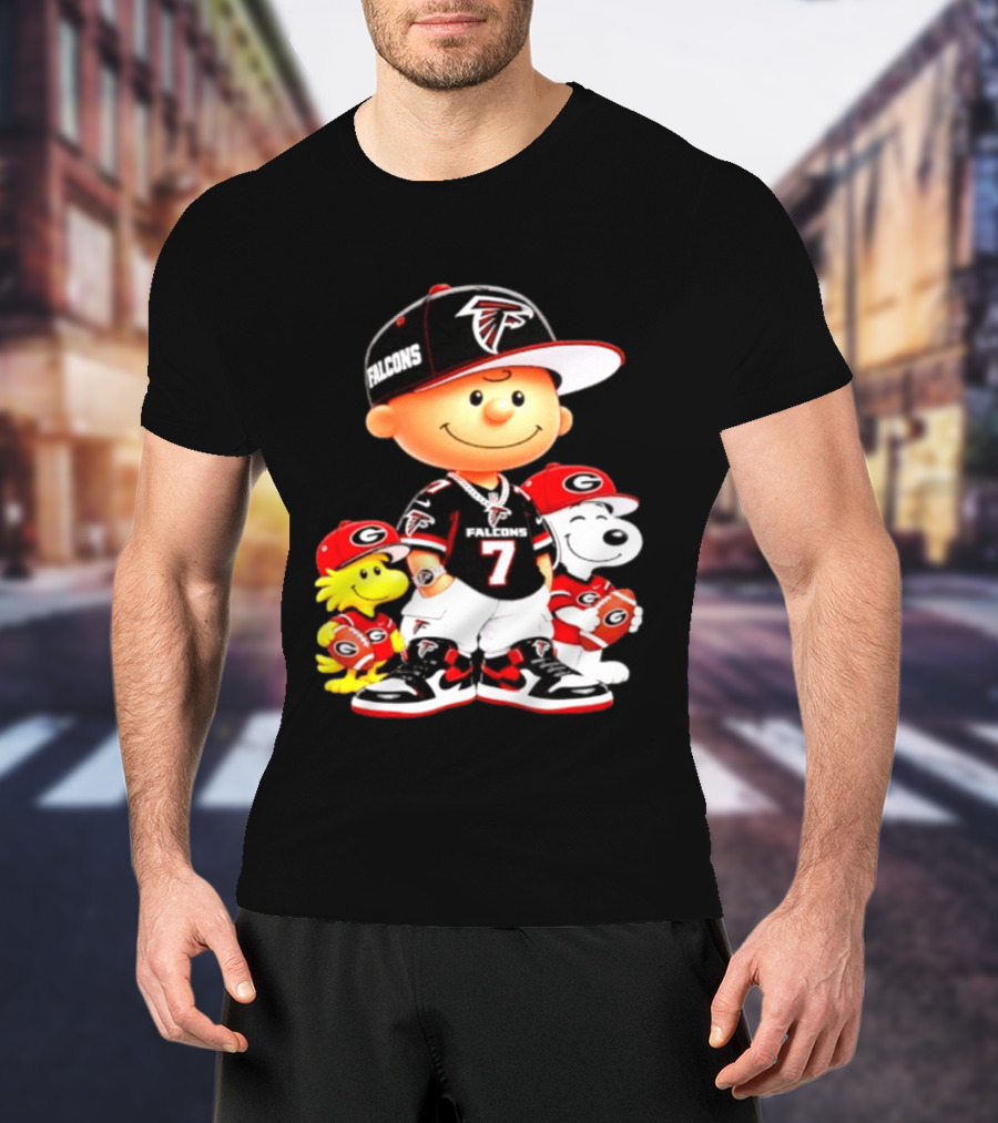 Charlie Brown Snoopy Woodstock Atlanta Falcons Georgia Bulldogs Football Fan Gear T-Shirt
