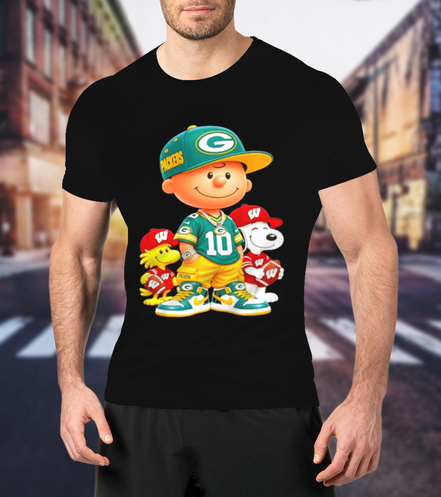 Charlie Brown Snoopy Woodstock Green Bay Packers Wisconsin Badgers Sports Fan Gear T-Shirt