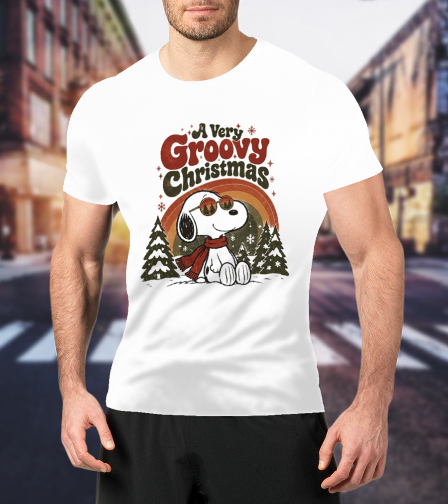 Snoopy A Very Groovy Christmas Retro Holiday Peanuts T-Shirt