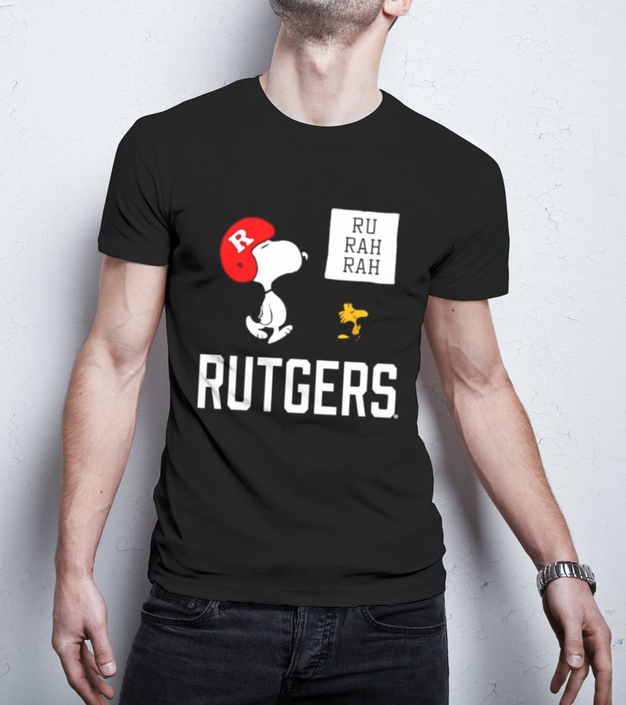 Snoopy Woodstock Rutgers Scarlet Knights Football Helmet R T-Shirt