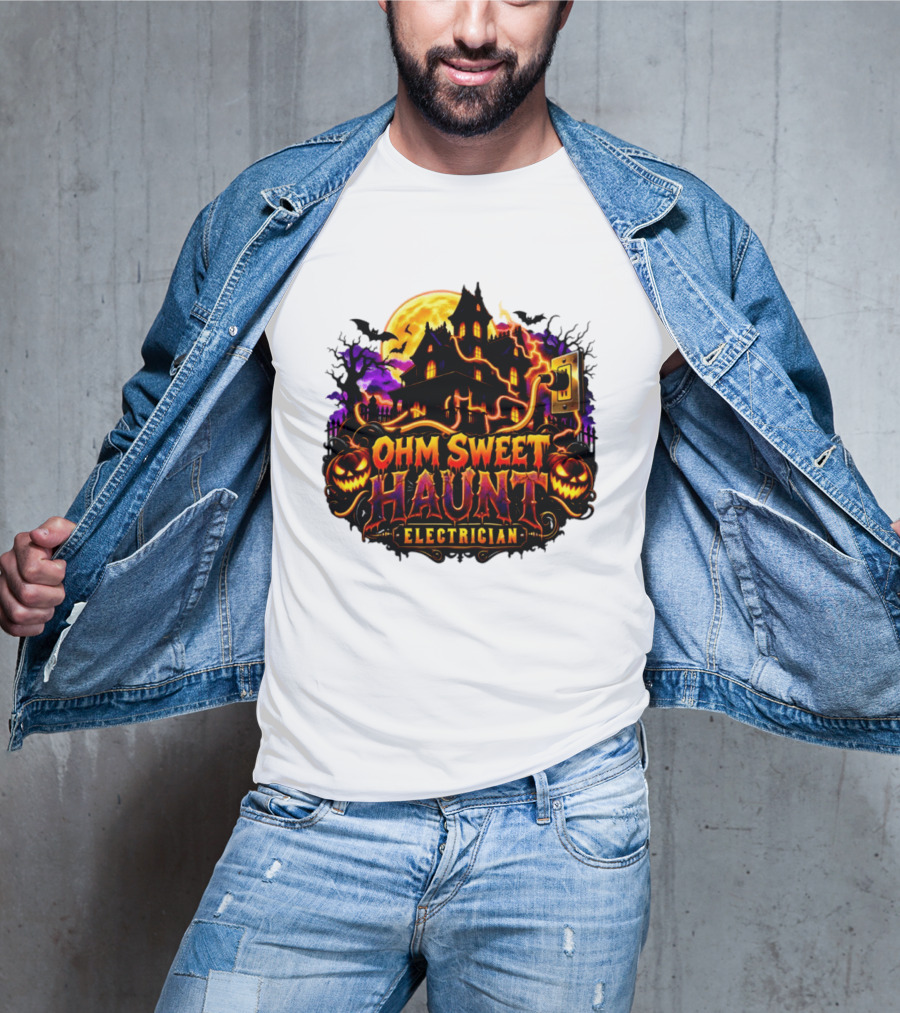 Ohm Sweet Haunt Electrician Halloween Haunted House With Pumpkins And Bats T-Shirt