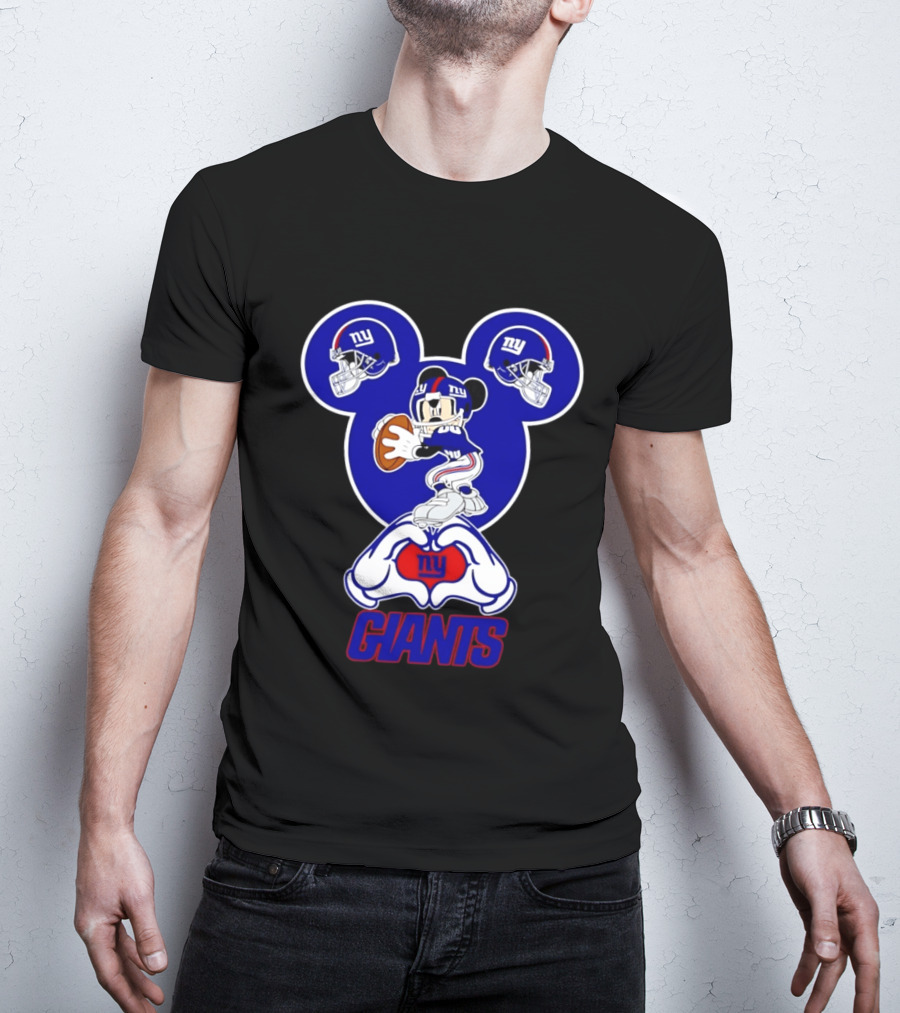New York Giants Mickey Mouse Heart Hands NFL Team Fan Gear T-Shirt