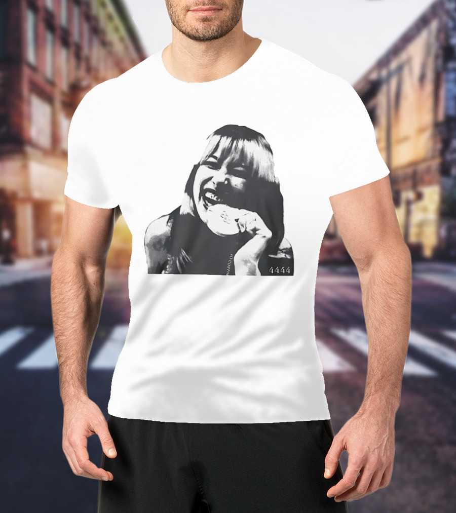 Alysa Liu Gold Medalist Joyful Celebration Halftone 4444 T-Shirt