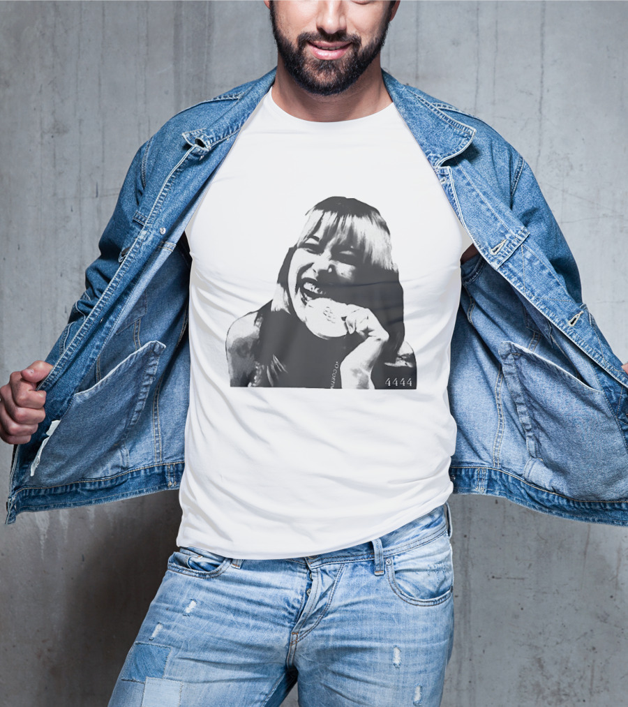 Alysa Liu Gold Medalist Joyful Celebration Halftone 4444 T-Shirt