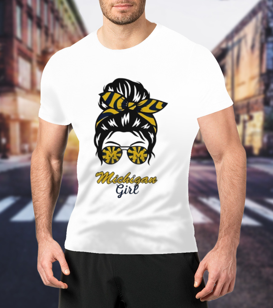 Michigan Girl Messy Bun Glasses Bow T-Shirt