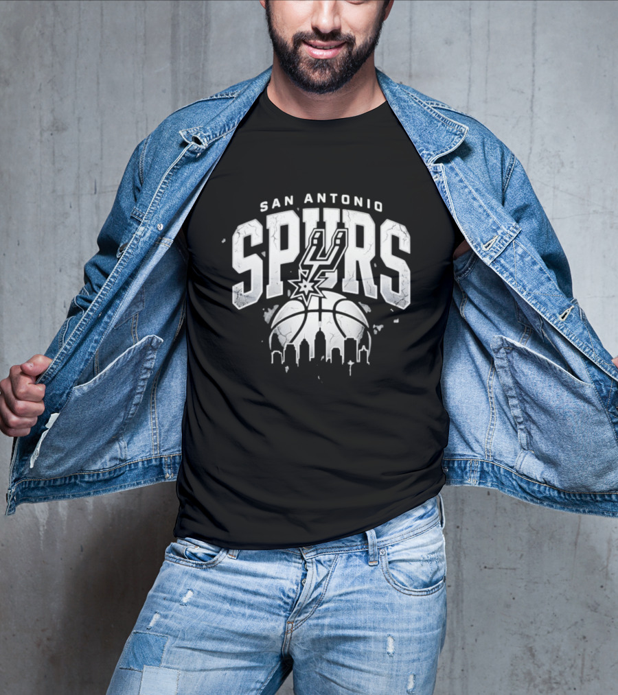 San Antonio Spurs NBA Streetwear Basketball Skyline T-Shirt