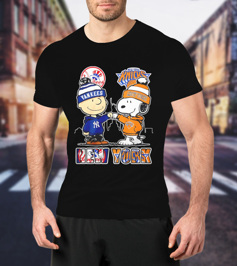 New York Yankees New York Knicks Charlie Brown Snoopy T-Shirt