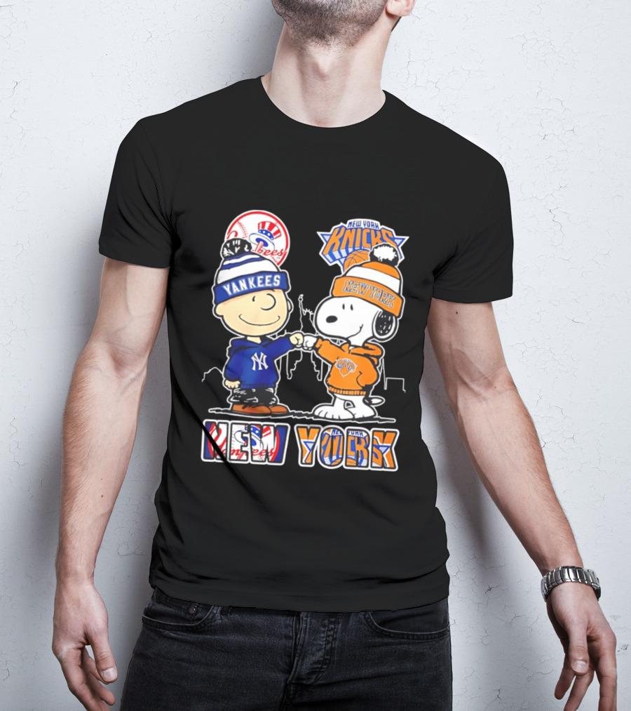 New York Yankees New York Knicks Charlie Brown Snoopy T-Shirt