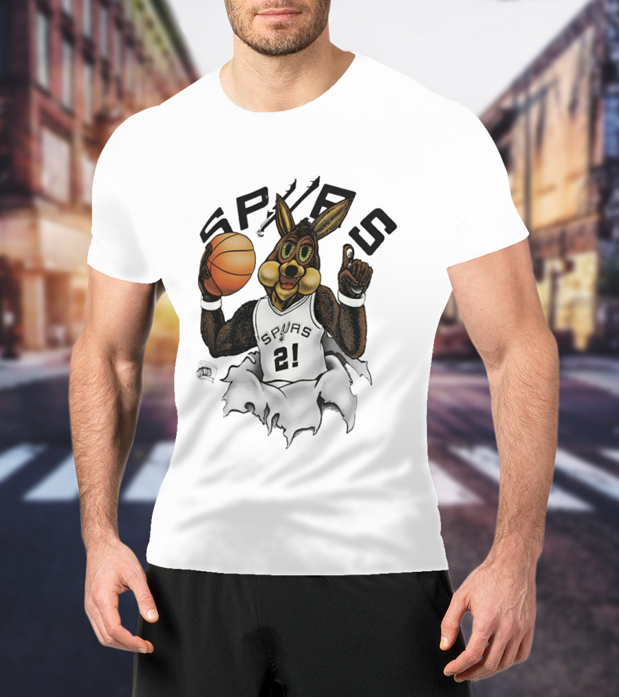 Coyote 21 Tim Duncan San Antonio Spurs Basketball Silver Breakthrough 2026 T-Shirt